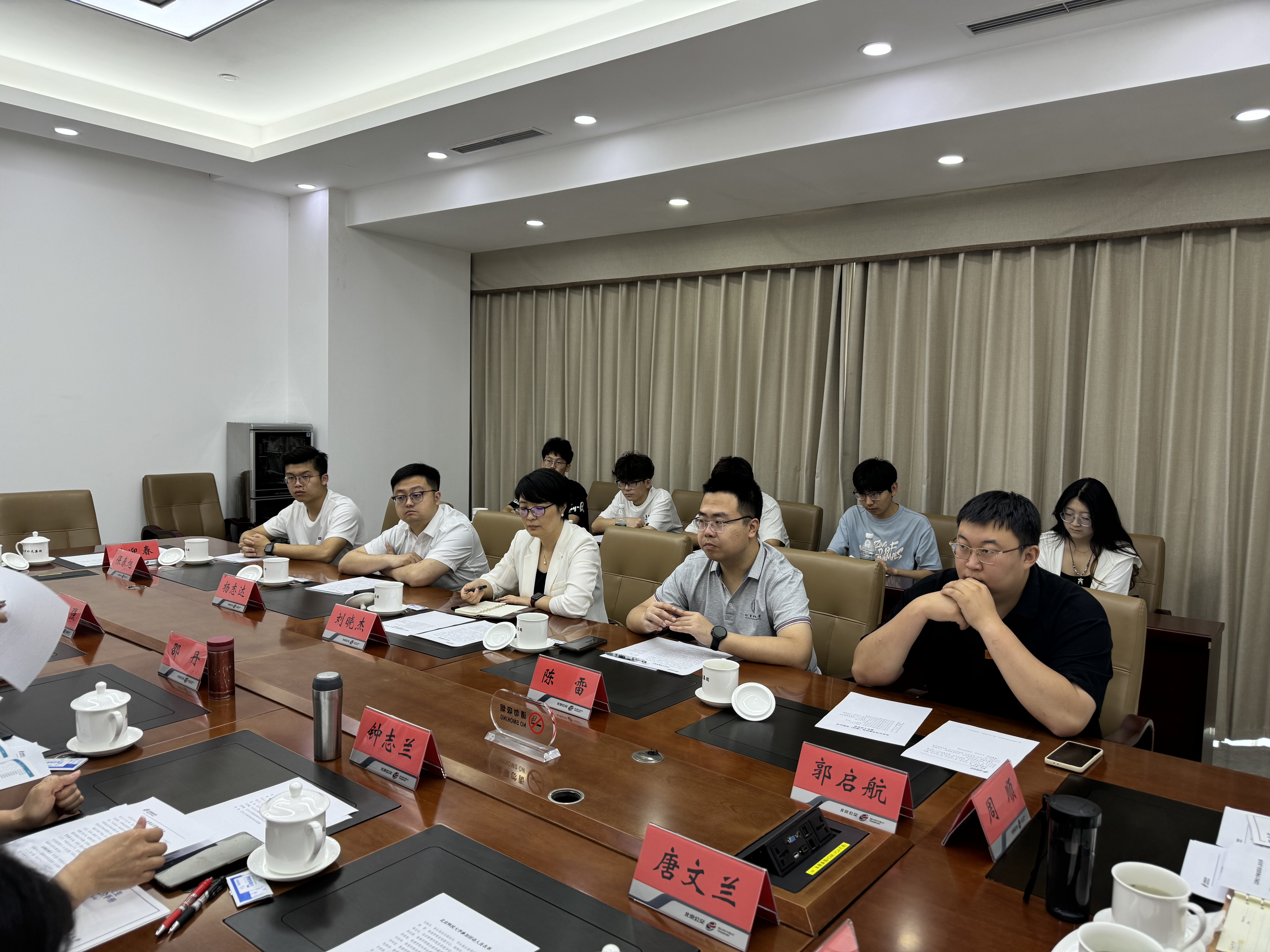 4f6d5ee9feafaabaf0879d80b1efa630.jpg 4f6d5ee9feafaabaf0879d80b1efa630.jpg