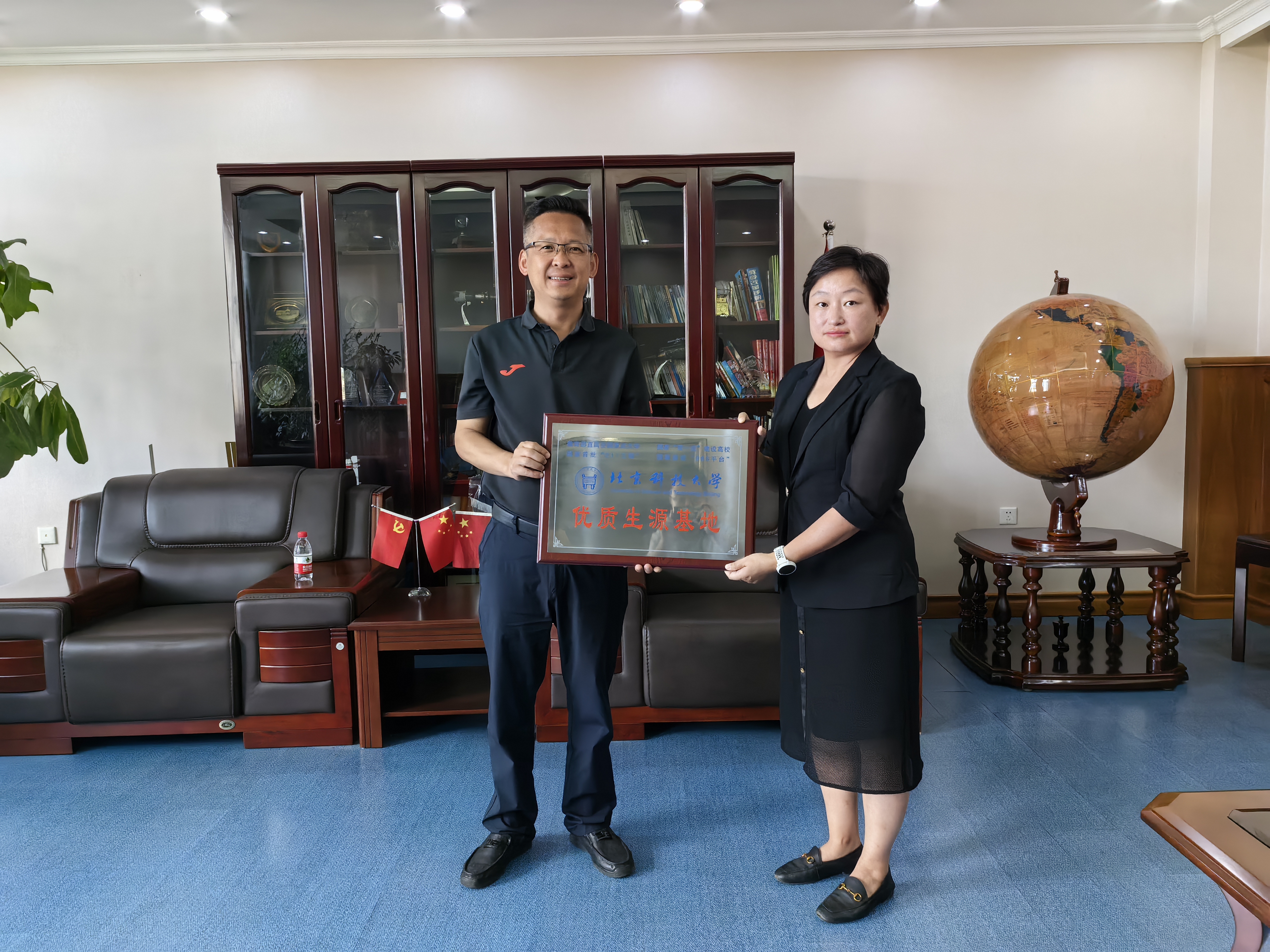 74acb84ef0b0617b01fe43122637340d.jpg 74acb84ef0b0617b01fe43122637340d.jpg