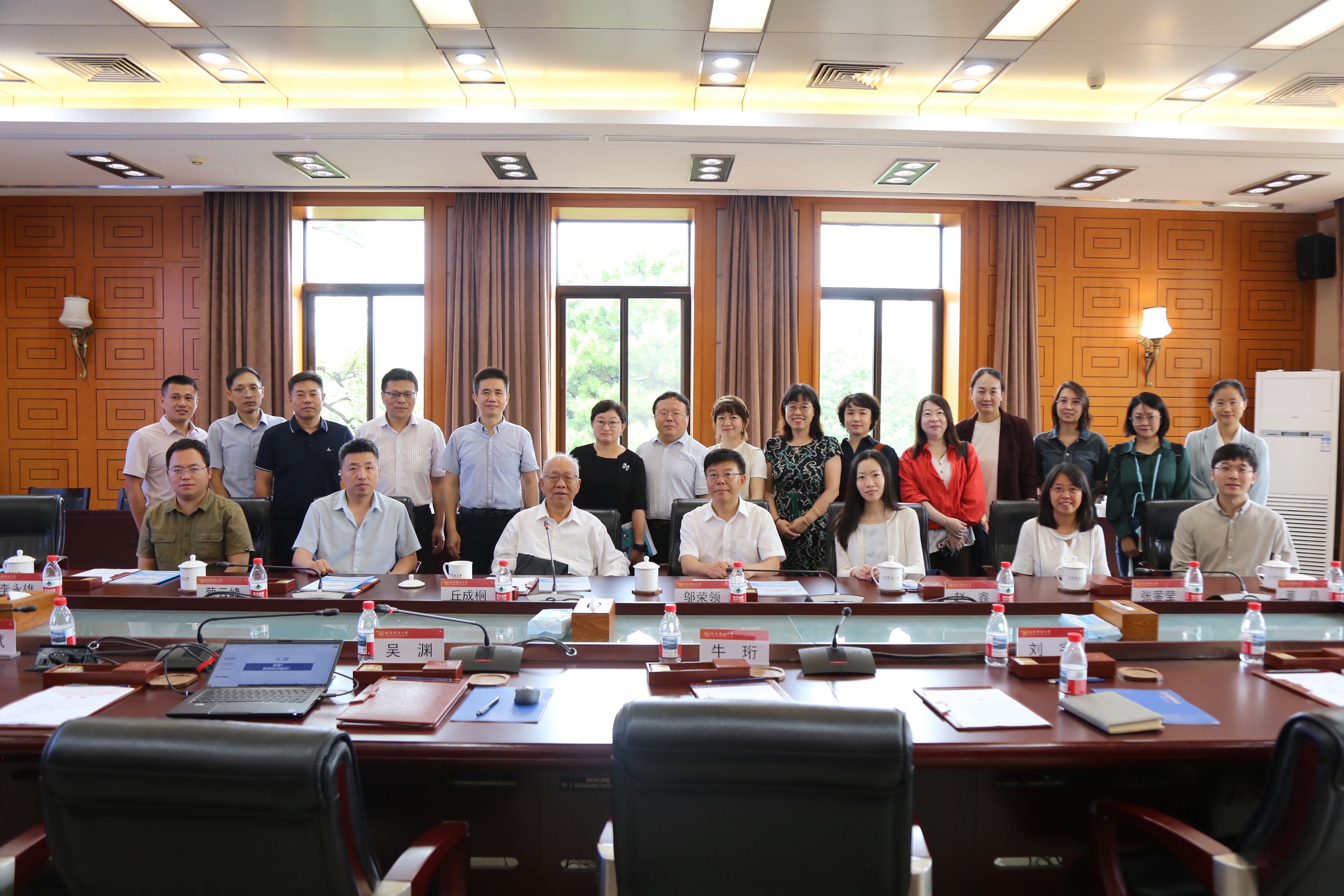 1756452181987653.jpg 1756452181987653.jpg